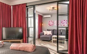 ROSÉ one bedroom designer apartment in city centre